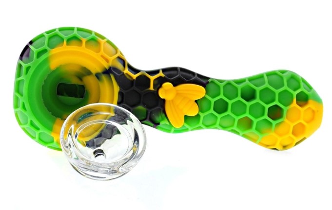 The Busy Bee Spoon Pipe is one honey of a deal!